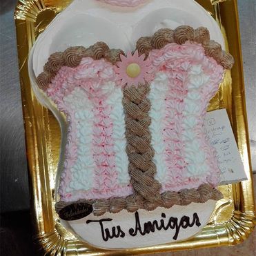 Pastelería La Golosa pastel para mujer
